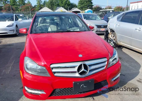 2013 Mercedes-Benz C 300 Sport 4Matic from USA, damaged, VIN WDDGF8AB3DR258595